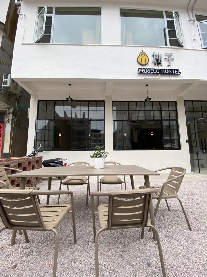 Pomelo Hostel Xingping Яншуо Екстер'єр фото
