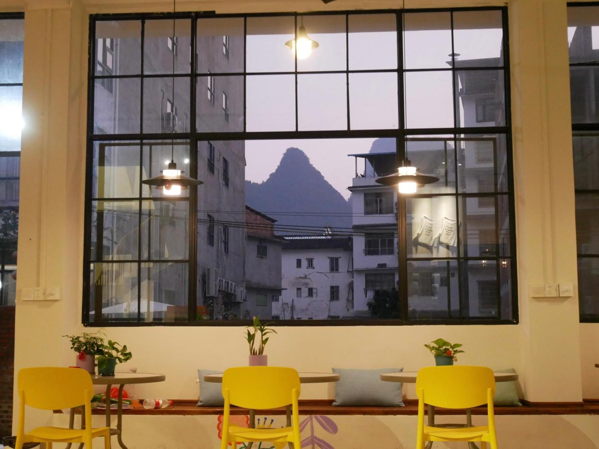 Pomelo Hostel Xingping Яншуо Екстер'єр фото