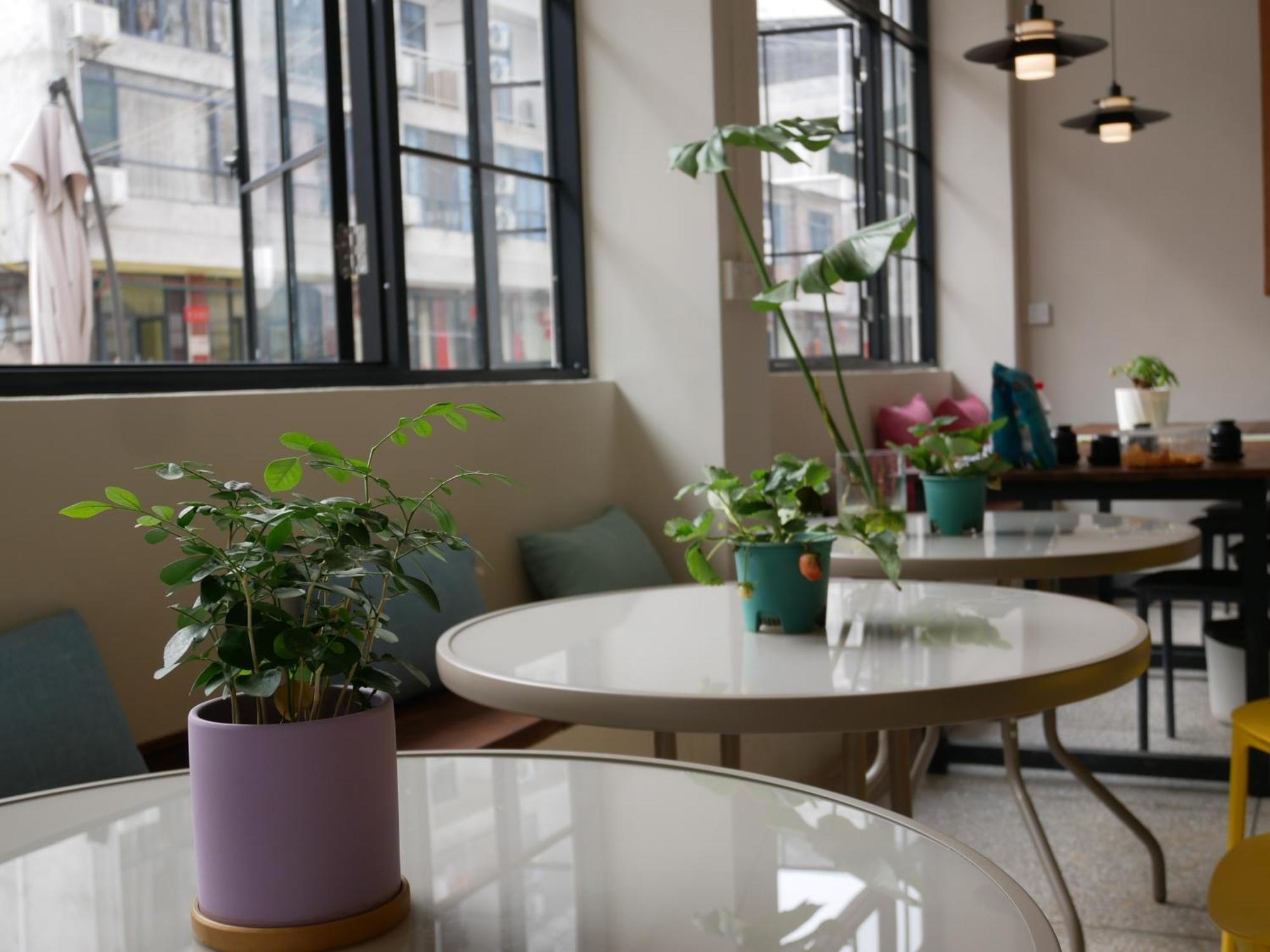 Pomelo Hostel Xingping Яншуо Екстер'єр фото