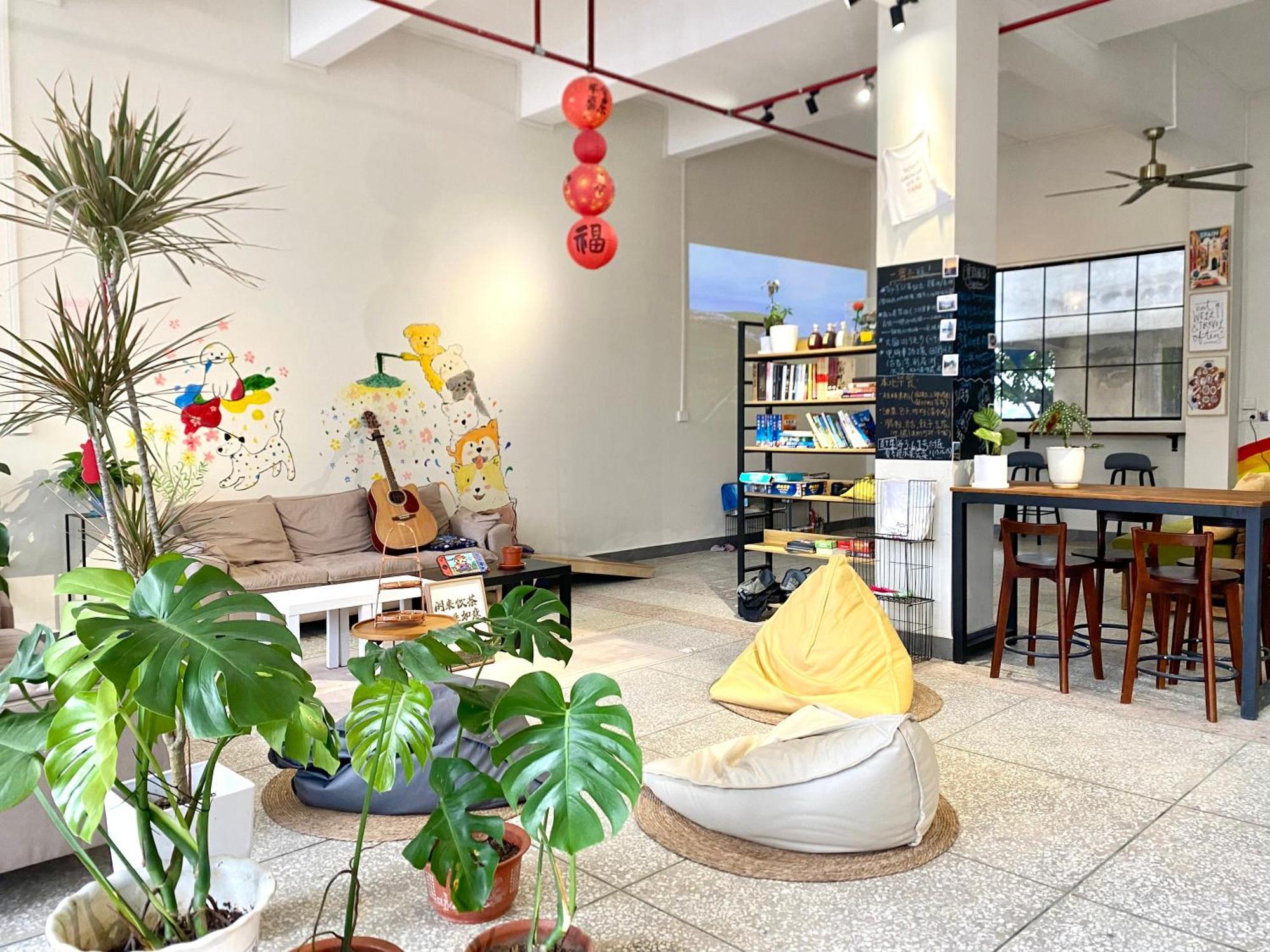 Pomelo Hostel Xingping Яншуо Екстер'єр фото